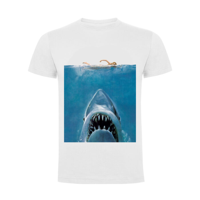Camiseta Tiburón: Cuidado con lo que te espera en el agua - Imagen 1